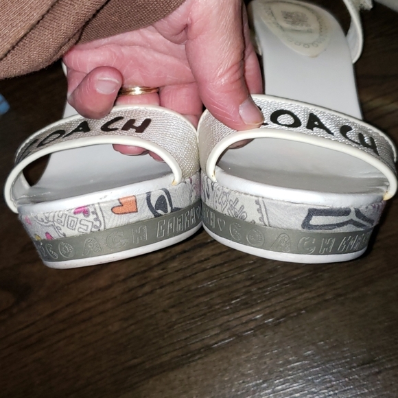 Coach Addisen Addisen Poppy Graffiti Summer Wedge - Picture 14 of 16